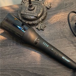 Homedics Revamp Professional motorized curling wand